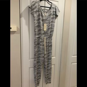 Camouflage jumpsuit NWT Size M